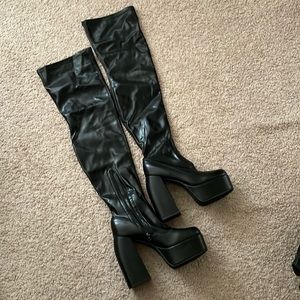 Women’s platform heels ASOS 10 black patent faux leather Boots